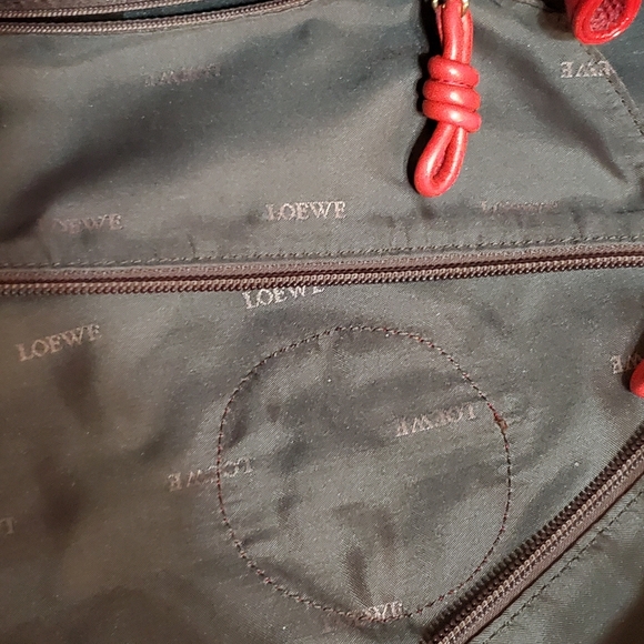 SOLD SOLD SOLD 🌟CLEARANCE🌟 Loewe "Hammock" Bag. Red Goat Patent Leather. COA. - Picture 2 of 15